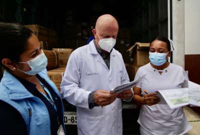 El vicepresidente Alfredo Borrero comprob&oacute; el abastecimiento de medicamentos en un recorrido por Los R&iacute;os.