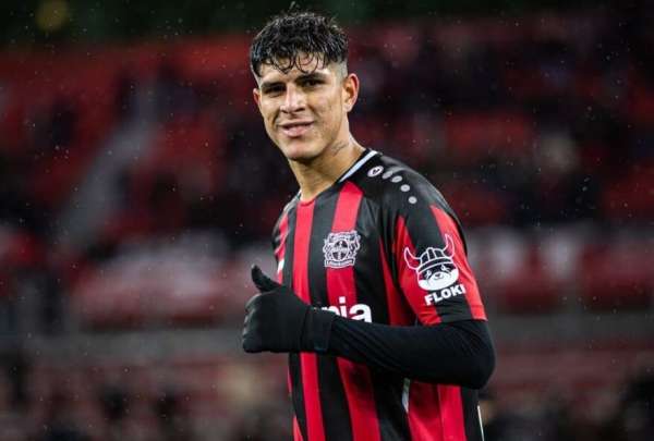 Con una goleada el Bayer Leverkusen de Piero Hincapi&eacute; sell&oacute; su pasaporte a la final de la Copa Alemania.