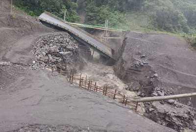 Tras el colapso del puente sobre el r&iacute;o Marker, Petroecuador comunic&oacute; la suspensi&oacute;n de operaciones del SOTE y del Poliducto Shushufindi Quito.