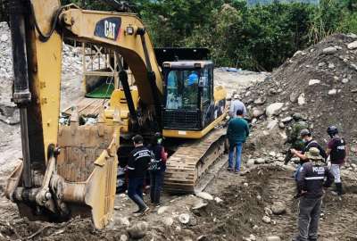 Mil efectivos, entre polic&iacute;as y militares, se desplegaron hacia Napo y Orellana para combatir la miner&iacute;a ilegal.