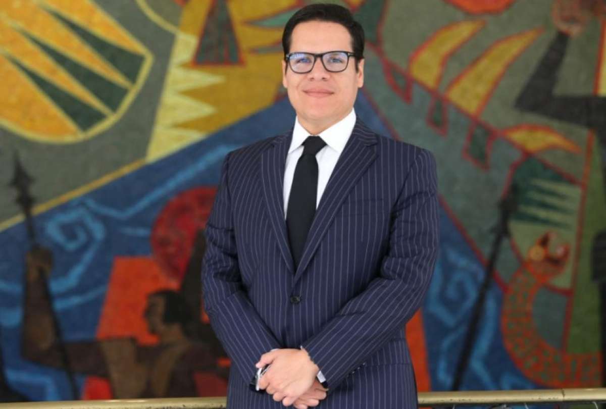  José Julio Neira fue designado como delegado del Ejecutivo ante la Agencia de Regulación y Control Minero.
