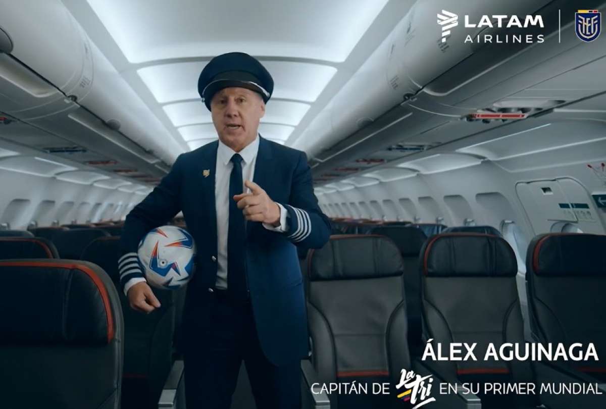 El exfutbolista Álex Aguinaga es el embajador oficial de Latam en Ecuador. 