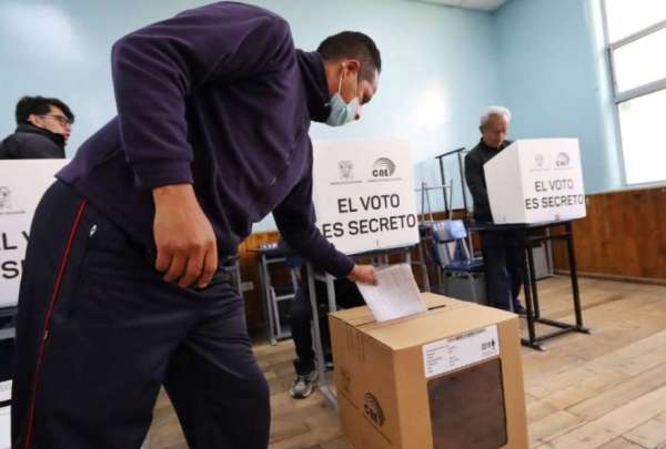 Analistas prev&eacute;n que exista un incremento en el voto nulo.