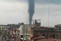 Esto es lo que se sabe del fuerte incendio en una f&aacute;brica en Pedro Carbo, Guayas. 