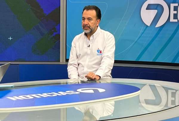 Pabel Mu&ntilde;oz present&oacute; sus propuestas para la Alcald&iacute;a de Quito. 