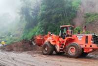 Tramo Al&oacute;ag-Uni&oacute;n del Toachi fue cerrado nuevamente por las constantes lluvias