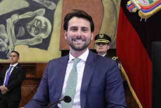 Niels Olsen: "Era de esperarse. Los pongo a trabajar y salen con su acci&oacute;n de protecci&oacute;n"