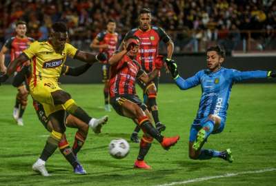 Barcelona cay&oacute; ante Deportivo Cuenca en la Liga Pro