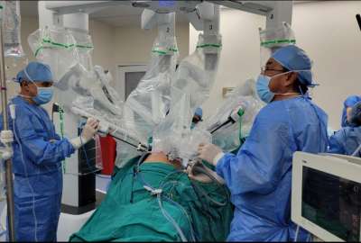 Es el tercer robot Da Vinci que asiste para cirug&iacute;as en el Hospital Carlos Andrade Mar&iacute;n.