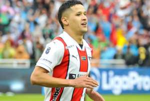 El paraguayo &Aacute;lex Arce es el favorito para llevarse el premio de "El Pro".