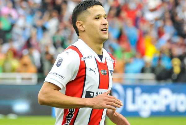 El paraguayo &Aacute;lex Arce es el favorito para llevarse el premio de &amp;quot;El Pro&amp;quot;.