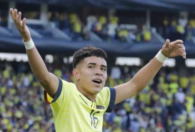 Kendry P&aacute;ez es el m&aacute;s joven en jugar Eliminatorias