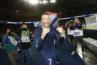 Mbapp&eacute; revel&oacute; qu&eacute; le dijo a Messi tras la final del Mundial de Qatar 2022