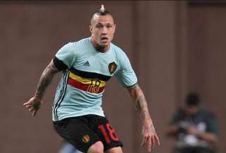 Futbolista Radja Nainggolan fue arrestado; lo acusan de pertenecer a una red de narcotr&aacute;fico