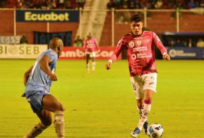 Independiente, donde juega el joven talento Kendry P&aacute;ez (der.) es el favorito para clasificarse a la final de la LigaPro. 