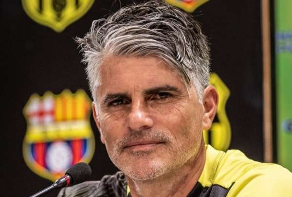 El estratega Diego L&oacute;pez asumi&oacute; la direcci&oacute;n t&eacute;cnica de Barcelona en julio de 2023.