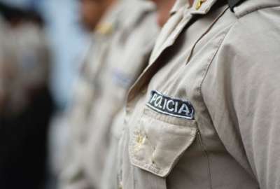 Un polic&iacute;a en servicio activo es acusado del femicio de su pareja en Tena. 