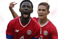 Keysher Fuller festeja el gol de Costa Rica en el triunfo contra Japón.