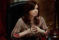 Cristina Fernández fue sentenciada a seis años de prisión