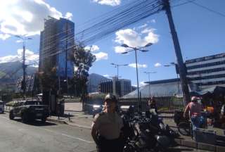 Alertan sobre amenaza de bomba en el edificio de la Prefectura de Pichincha