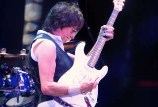 Falleci&oacute; Jeff Beck, considerado uno de los mejores guitarristas del rock