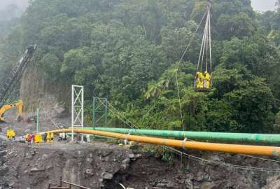 T&eacute;cnicos de EP Petroecuador y personal del Cuerpo de Ingenieros del Ej&eacute;rcito ejecutaron los trabajos en la zona afectada.