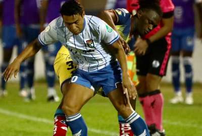 Jefferson Montero (izq.) disputar&aacute; la final de la Copa Ecuador con 9 de Octubre.