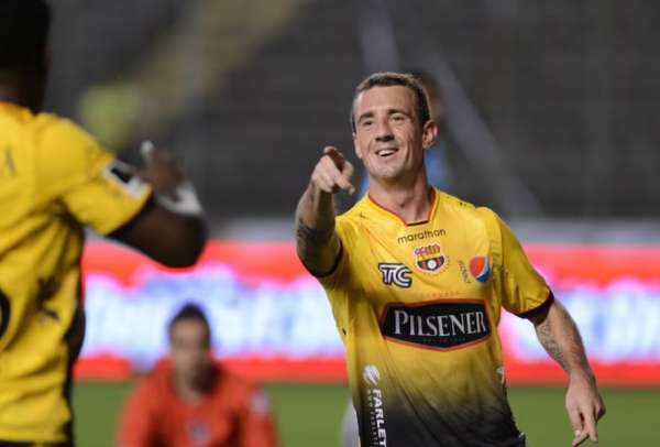 El &lsquo;Kitu&rsquo; D&iacute;az seguir&aacute; su carrera en el f&uacute;tbol argentino, con opci&oacute;n de extender su contrato por un a&ntilde;o m&aacute;s.