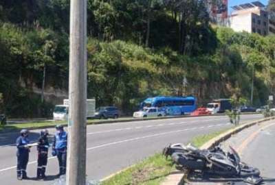  Siniestro de tr&aacute;nsito en la av. Sim&oacute;n Bol&iacute;var deja un fallecido.