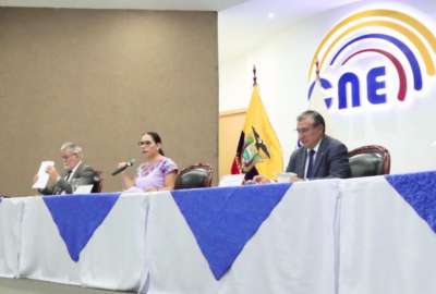 Asegur&oacute; que en estos comicios, la opci&oacute;n es que la participaci&oacute;n femenina sea del 30% o 50% que es lo que se dispuso por Ley.