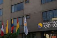 El Parlamento Andino en Ecuador denuncia el robo de cuatro equipos entre la noche del 10 y la madrugada del 11 de septiembre.