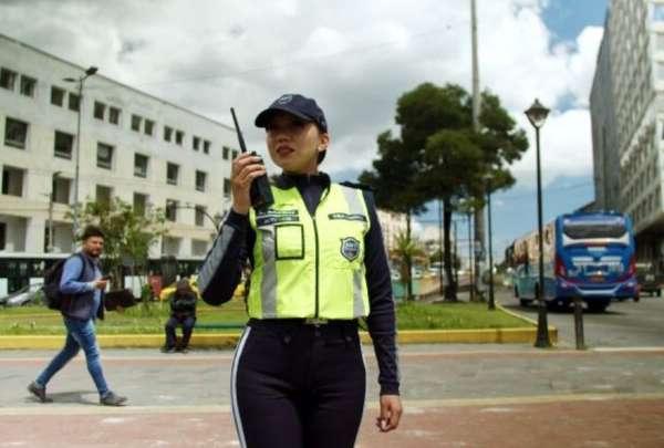 Once intersecciones ser&aacute;n cerradas por el Desfile de los Mercados de Quito.