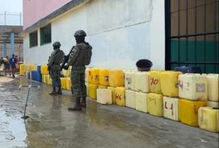 Detienen a polic&iacute;a que intent&oacute; ingresar droga a la c&aacute;rcel