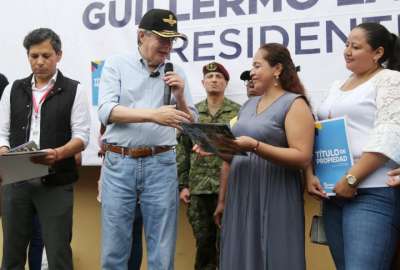 M&aacute;s de 600 familias de Esmeraldas recibieron t&iacute;tulos de propiedad para construir sus viviendas