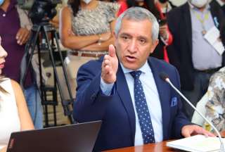 Ministro Carrillo asegur&oacute; que la Polic&iacute;a actu&oacute; bajo la ley durante protestas en el Ecuador