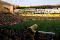 COE Nacional no ha emitido disposiciones sobre partidos de Ecuador y Barcelona
