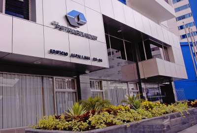 Fiscal&iacute;a realiza allanamientos por investigaciones por presunta corrupci&oacute;n en Petroecuador