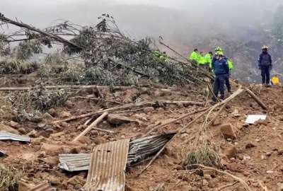 El deslizamiento de tierra en Alaus&iacute; se report&oacute; cerca de las 22:00 del domingo, 26 de marzo de 2023.