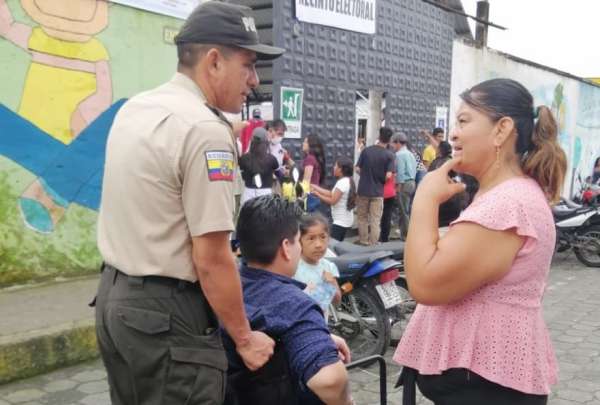 Con corte a las 11:00 de este domingo, 5 de febrero de 2023, se registraron  2010 citaciones por proselitismo pol&iacute;tico y el retiro de 688 presuntos libadores. 