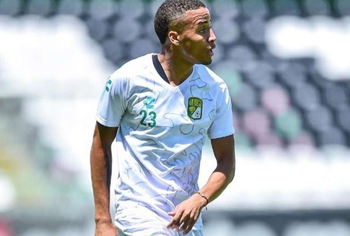 Byron Castillo qued&oacute; fuera de la Copa Mundial 2022 con la Tricolor. 