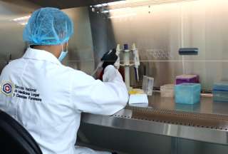 Contin&uacute;a la toma de muestras a los privados de la libertad en Ecuador.