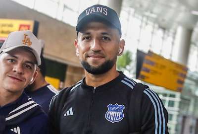 An&iacute;bal leguizam&oacute;n sufri&oacute; la rotura de su nariz en el partido entre T&eacute;cnico universitario y Emelec