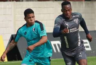 El Nacional felicit&oacute; a Renato Ibarra, que ahora juega en LDU, con una imagen con la camiseta roja del club