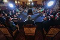 Presidente Lasso anunci&oacute; incremento salarial para docentes recategorizados