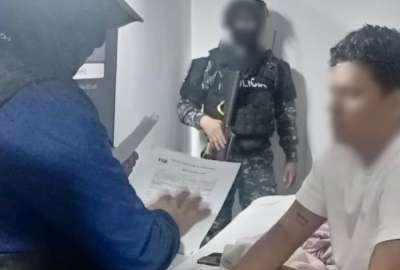 En el marco de una investigaci&oacute;n por el presunto delito de lavado de activos, las autoridades detuvieron a seis personas, entre ellos, Azhael Alexander R., hijo de alias "JR"(+). 