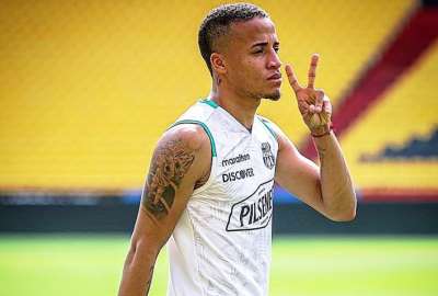 Byron Castillo si estar&aacute; en los amistosos de la Tricolor