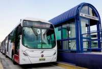 Durante el feriado de Fin de Año y Año Nuevo, los sistemas de transporte municipal Trolebús y Ecovía funcionarán por horarios.