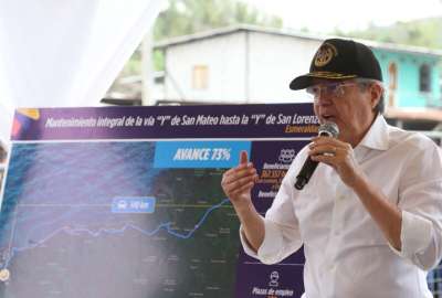 El presidente Guillermo Lasso verificó los avances de las obras en Esmeraldas.