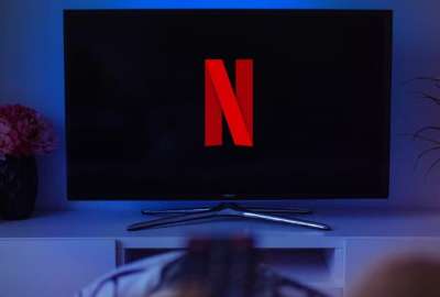Netflix prueba a cobrar tarifas adicionales por iniciar sesi&oacute;n fuera del hogar conectado a un televisor