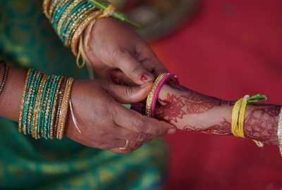 Pareja de novios bebi&oacute; veneno minutos antes de su boda